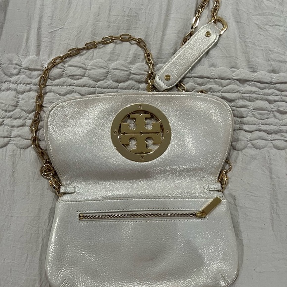 Tory Burch cross body clutch - Picture 2 of 4